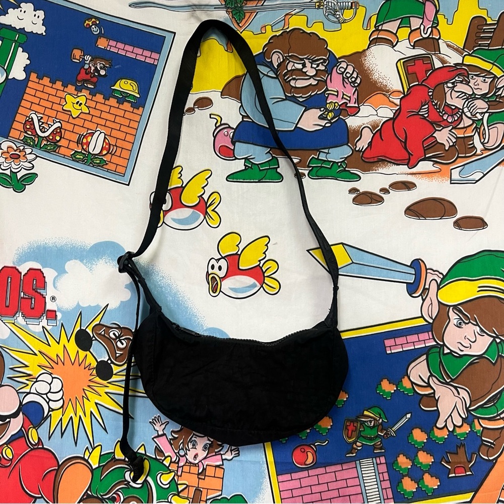 BAGGU Mini Crescent Black Crossbody Bag